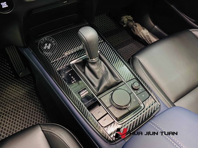 CX-30 卡夢紋 排檔按鍵組